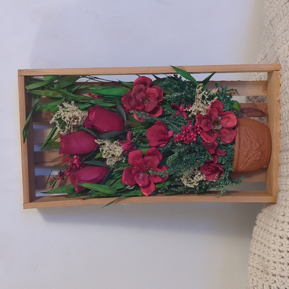 Wall plague red roses red flower petals wood framed 13x7 inches